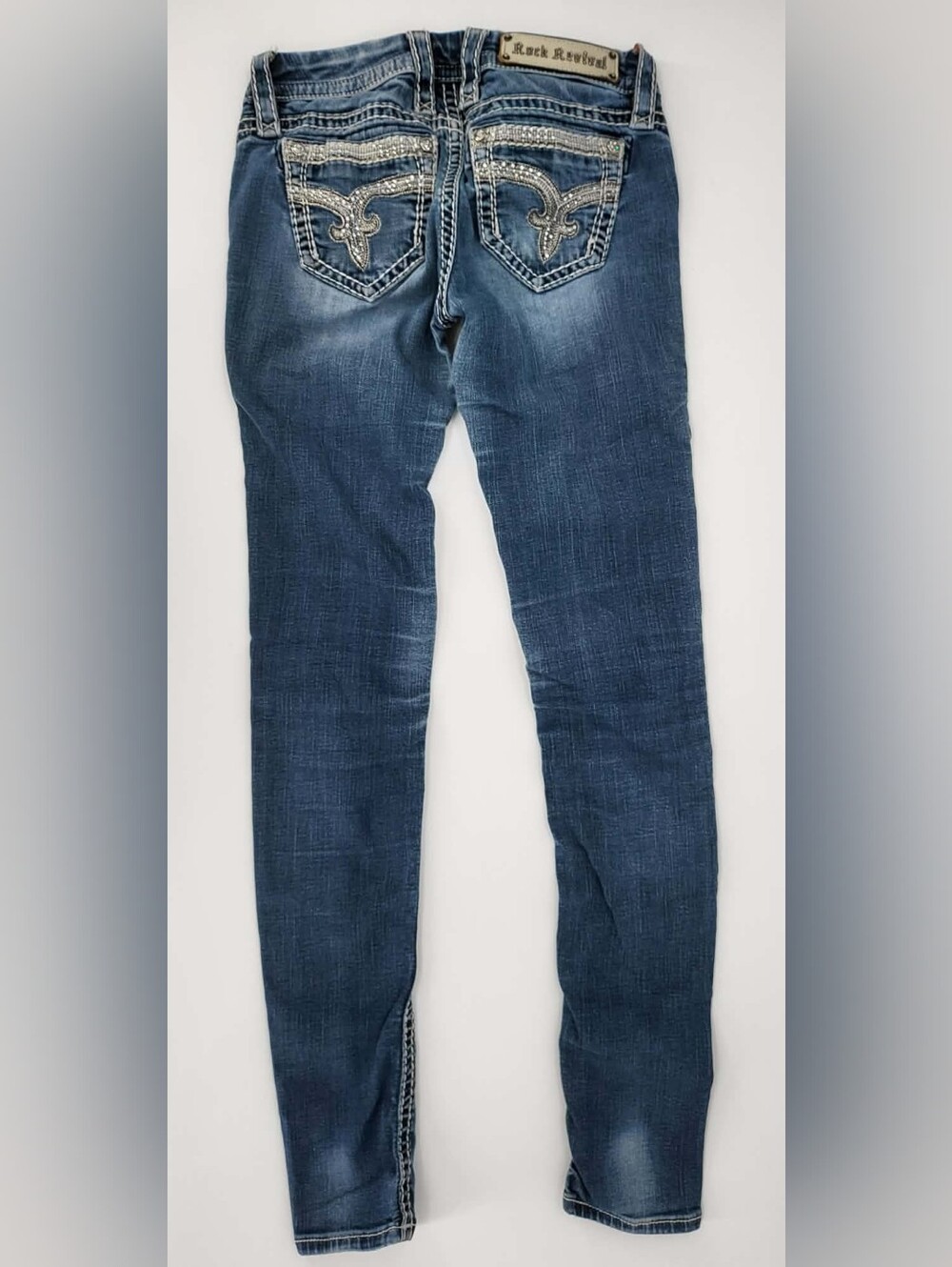 Rock Revival Womens Slim Straight Jeans in Faded Blue with Embroidered Pockets